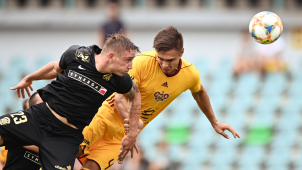 Zbrojovka padla v Praze s Duklou