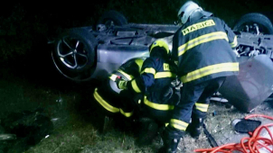 U Mikulova o víkendu bourala dvě auta