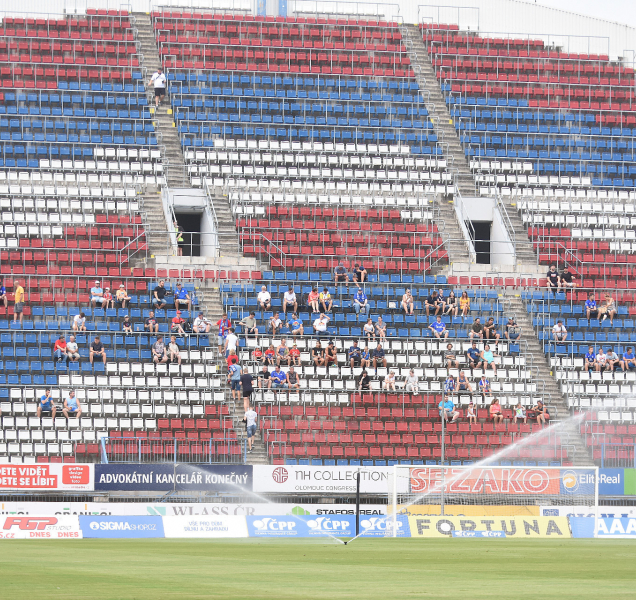 Reprezentace hrát se Skotskem bude, tvoří se nový tým