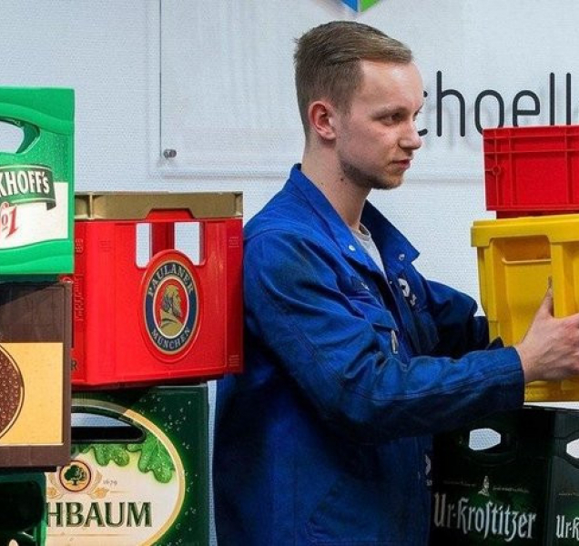 Lupiči si chtěli odnést basy piv