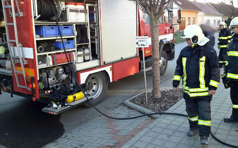 Požár v rodinném domě na Břeclavsku si vyžádal lidský život